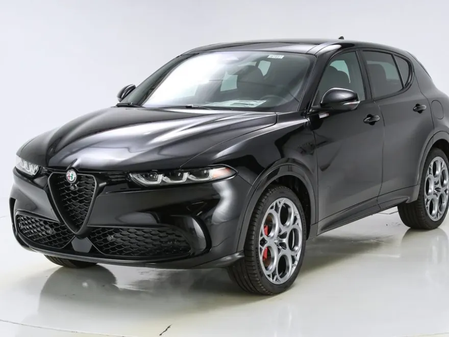 2024 Alfa Romeo Tonale Veloce photo 1