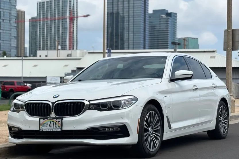 2018 Bmw 530e Sedan photo 1