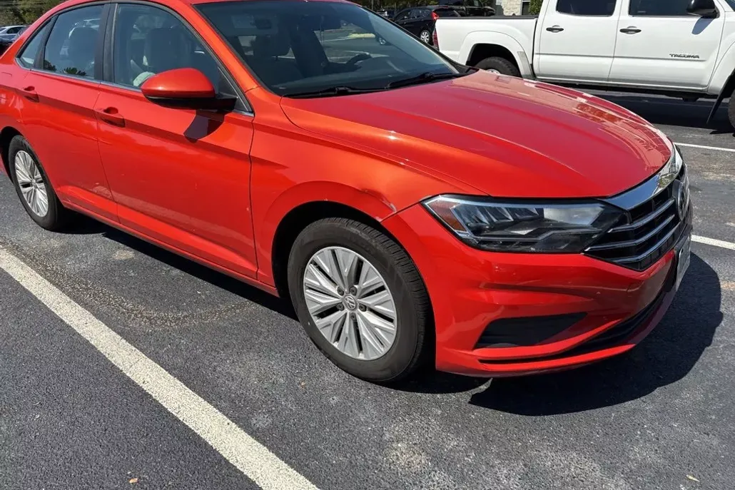 2019 Volkswagen Jetta 1.4T S photo 1