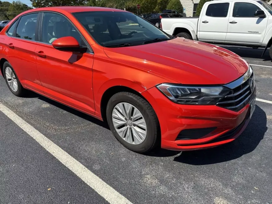 2019 Volkswagen Jetta 1.4T S photo 1