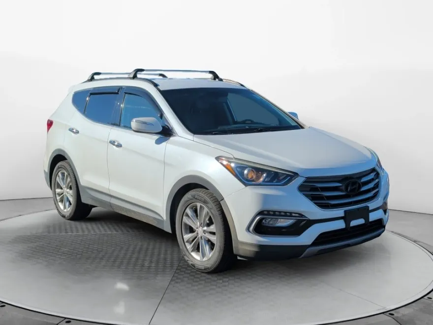 2017 Hyundai Santa Fe Sport 2.0T photo 1