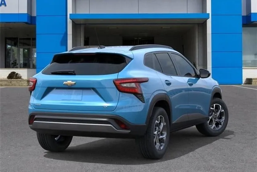 2026 Chevrolet Trax photo 1