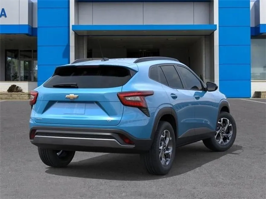 2026 Chevrolet Trax photo 1