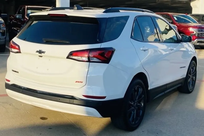 2024 Chevrolet Equinox RS photo 1