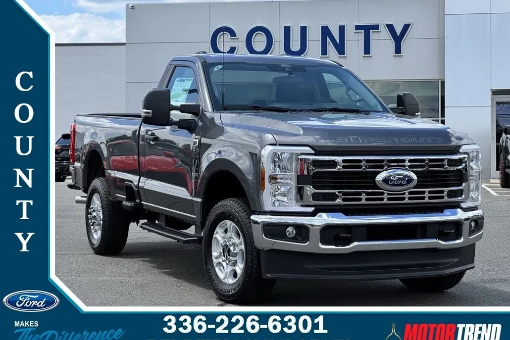 2025 Ford F-350 XLT photo 1