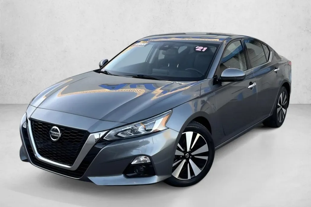 2021 Nissan Altima 2.5 SL photo 1