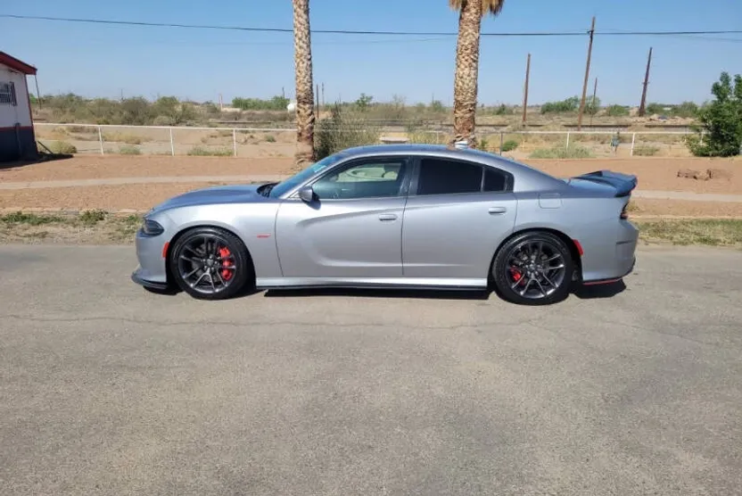 2018 Dodge Charger R/T Scat Pack photo 1