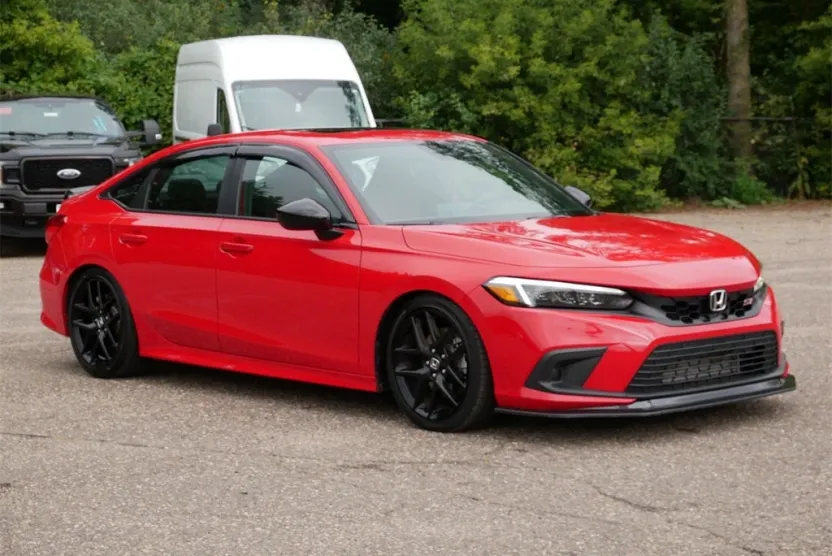 2024 Honda Civic Si photo 1