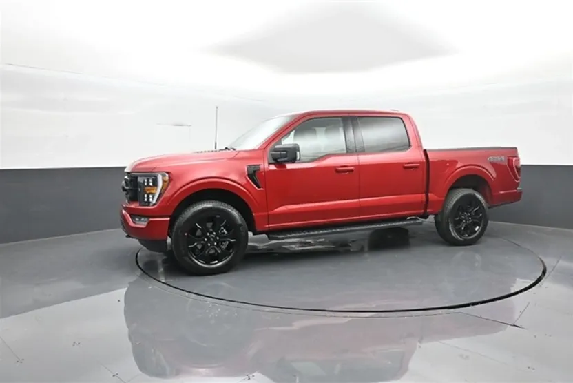 2022 Ford F-150 XLT photo 1