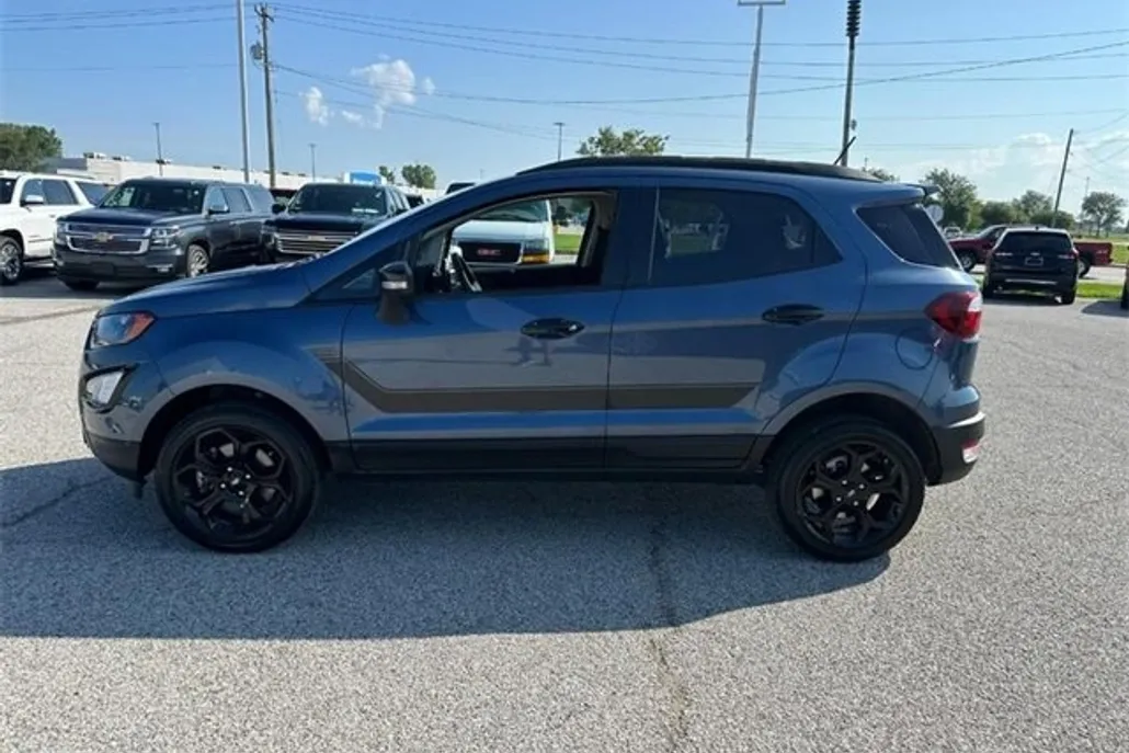 2022 Ford EcoSport SES photo 1
