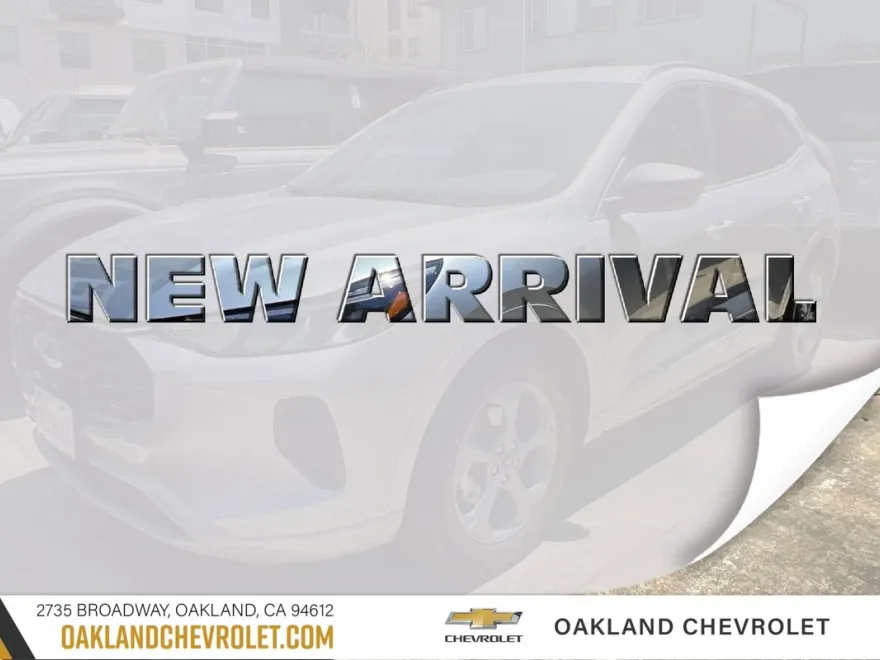 2023 Ford Escape ST-Line photo 1