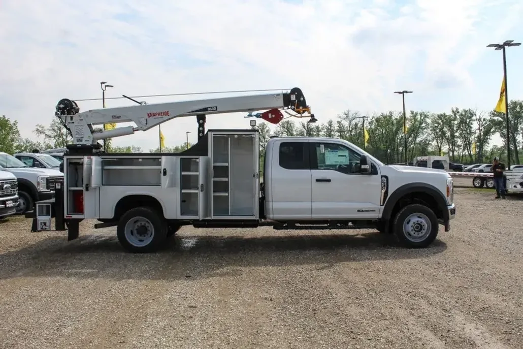 2024 Ford F-550 XL photo 1