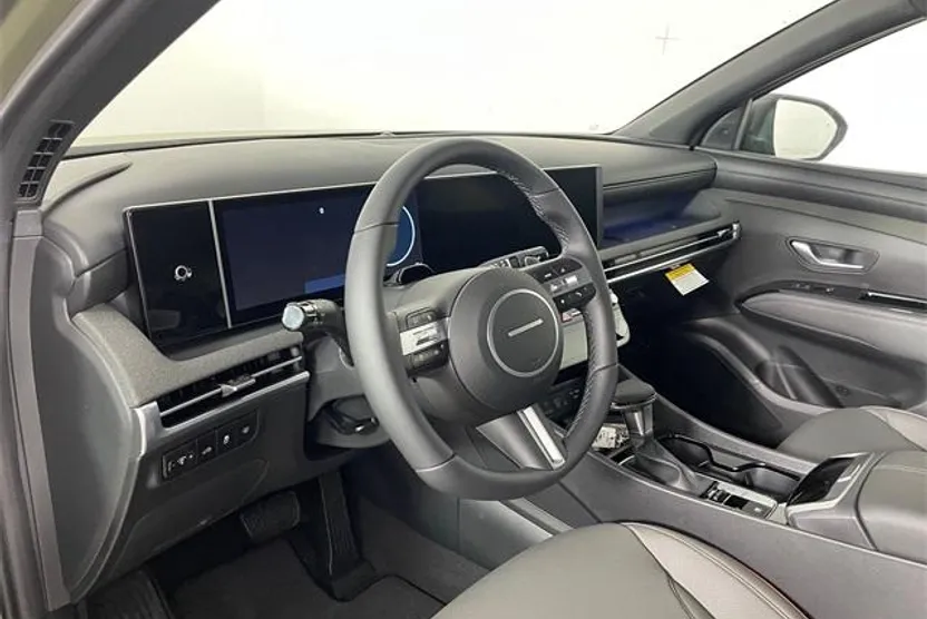 2025 Hyundai Santa Cruz Limited photo 1