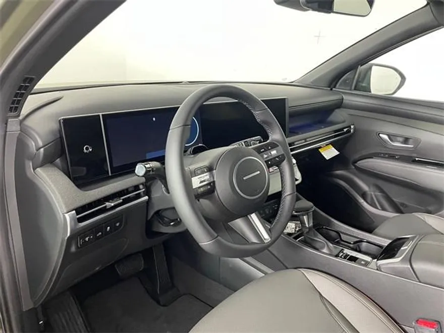 2025 Hyundai Santa Cruz Limited photo 1