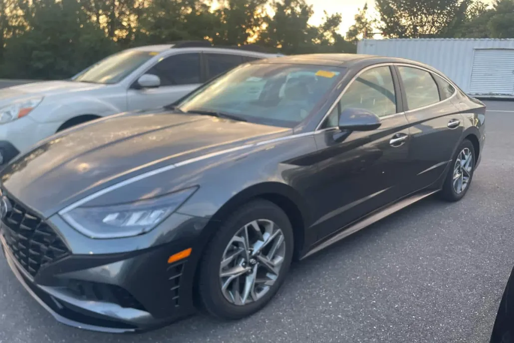 2023 Hyundai Sonata SEL photo 1