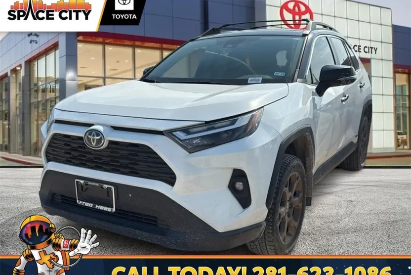 2024 Toyota RAV4 Hybrid photo 1