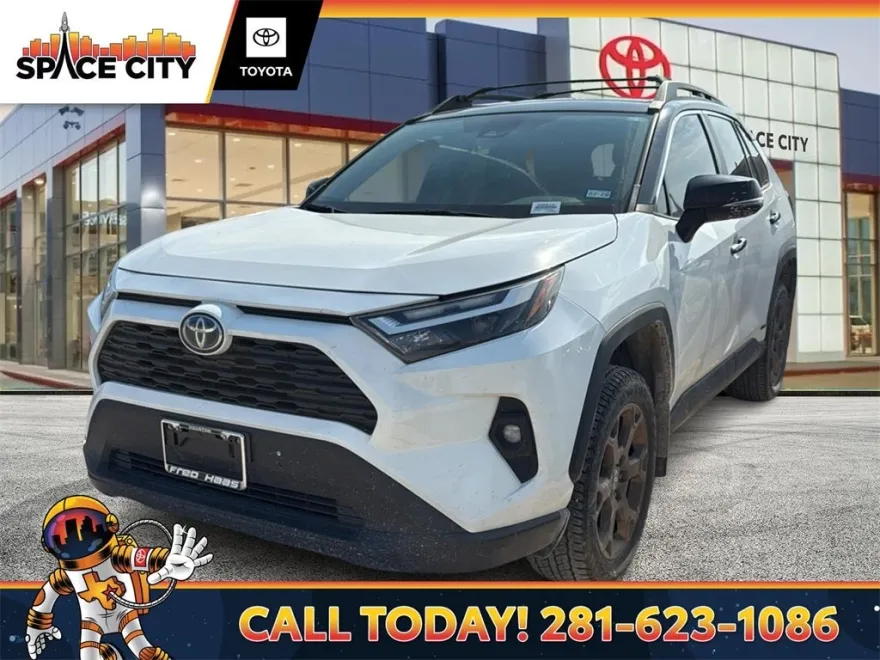 2024 Toyota RAV4 Hybrid photo 1