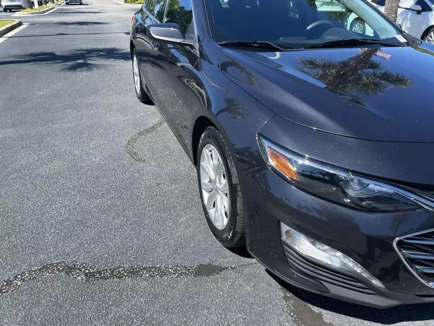 2023 Chevrolet Malibu 1LT photo 1