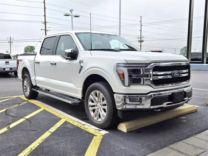 2024 Ford F-150 Lariat photo 1