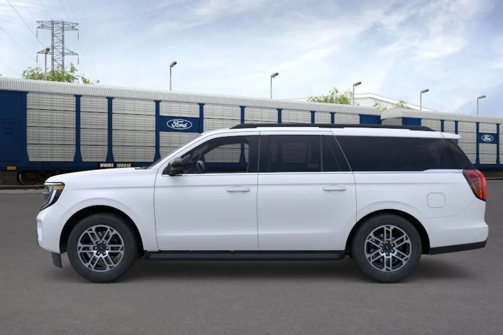 2025 Ford Expedition MAX photo 1