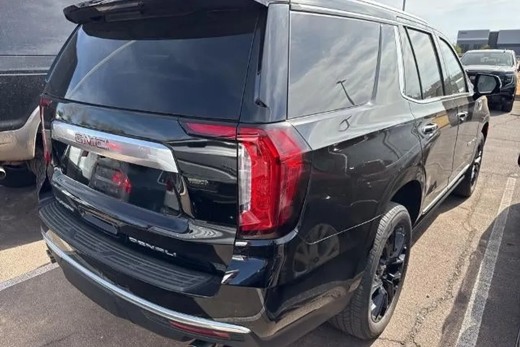 2022 Gmc Yukon Denali photo 1