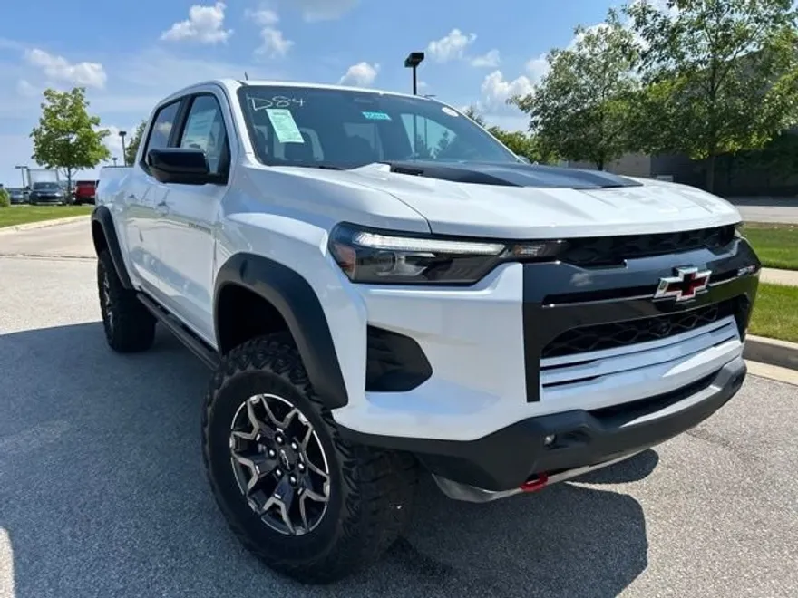 2026 Chevrolet Colorado ZR2 photo 1
