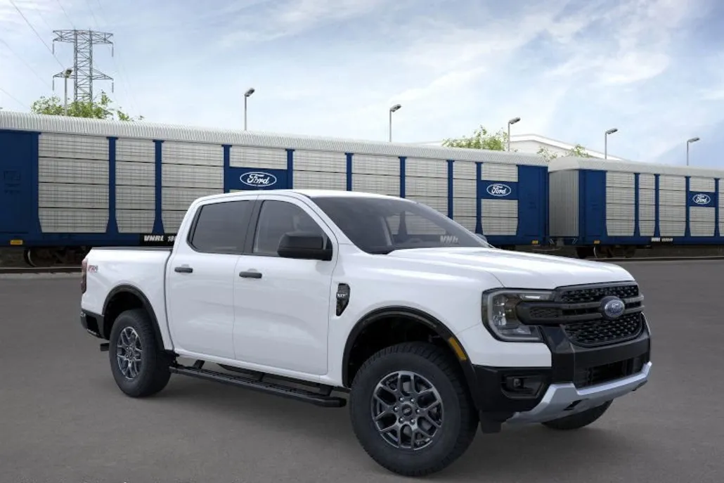2025 Ford Ranger XLT photo 1