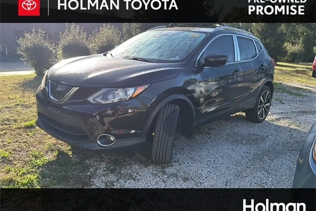 2017 Nissan Rogue Sport SL photo 1