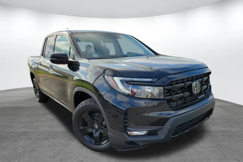 2025 Honda Ridgeline Black Edition photo 1