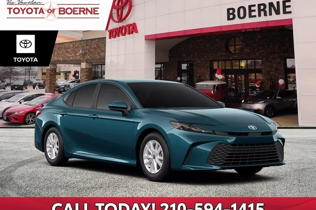 2025 Toyota Camry XLE photo 1