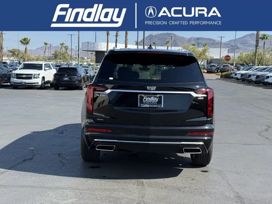 2024 Cadillac XT6 Premium Luxury photo 1
