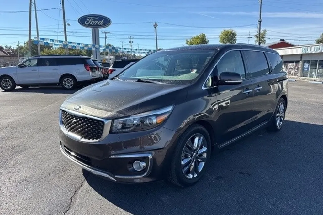 2018 Kia Sedona SX Limited photo 1