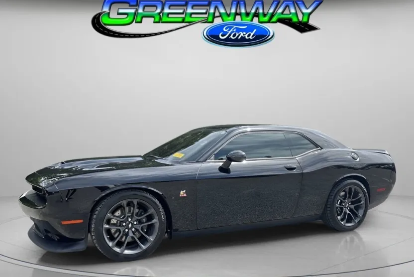 2020 Dodge Challenger R/T Scat Pack photo 1
