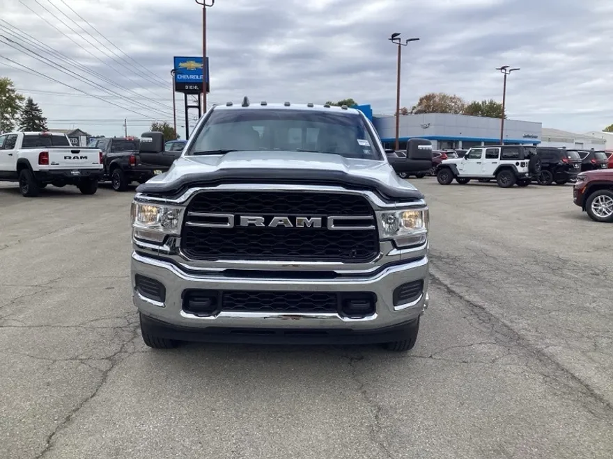 2024 Ram 3500 Tradesman photo 1