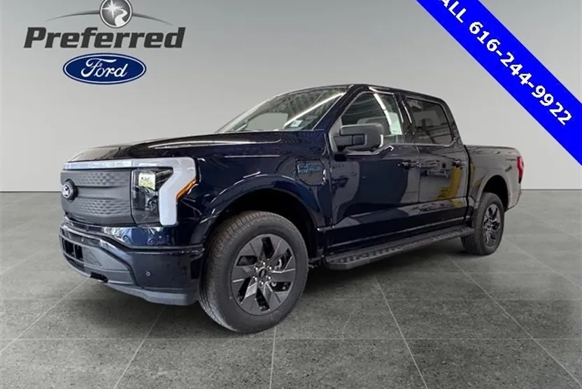 2025 Ford F-150 Lightning photo 1