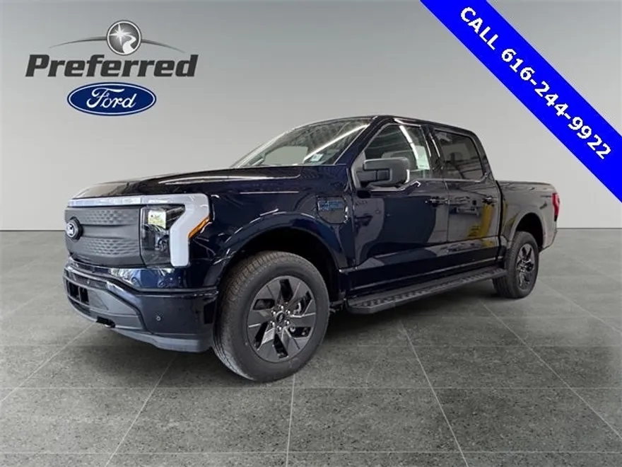 2025 Ford F-150 Lightning photo 1
