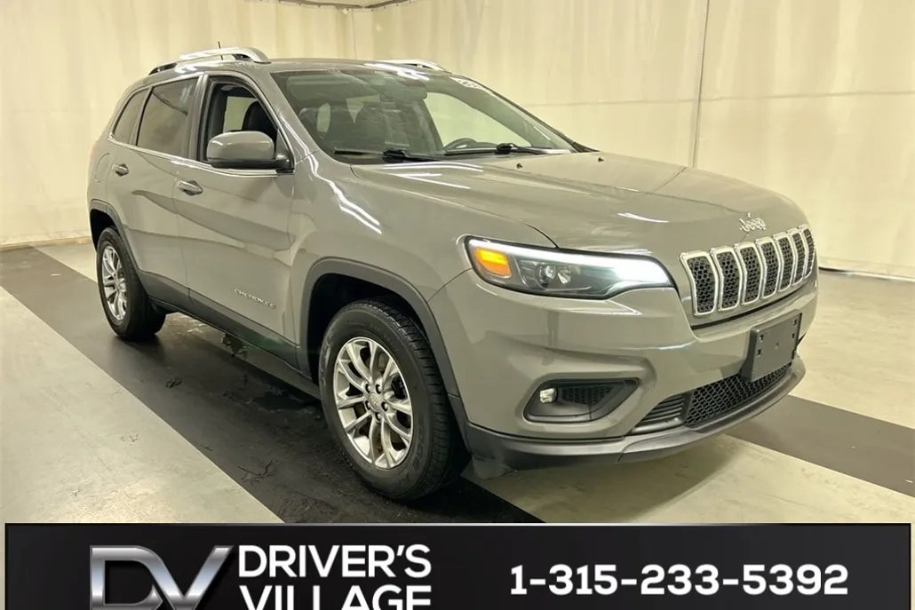 2019 Jeep Cherokee Latitude photo 1