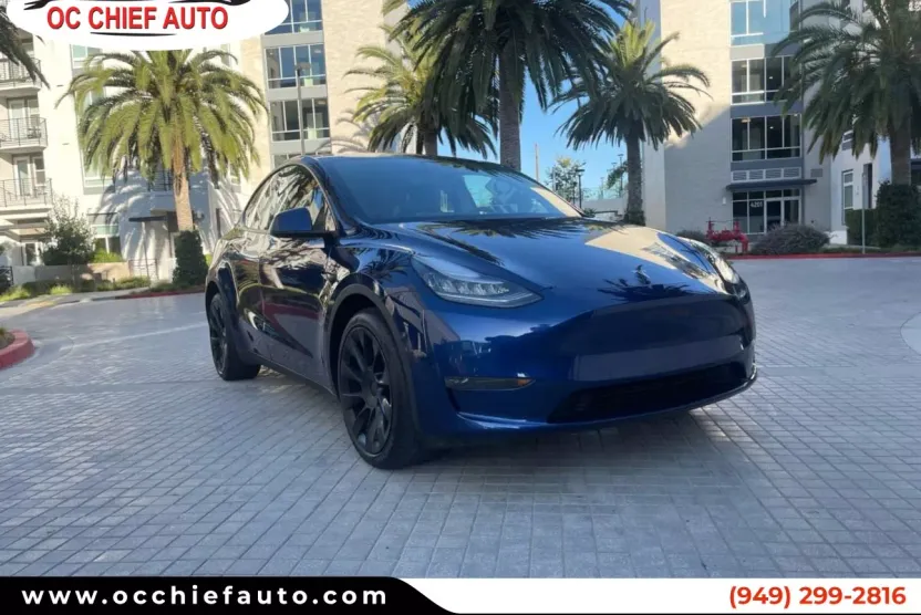 2022 Tesla Model Y Long Range photo 1
