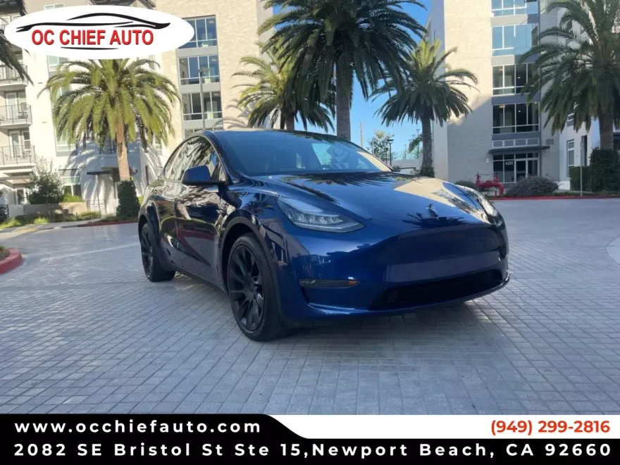 2022 Tesla Model Y Long Range photo 1