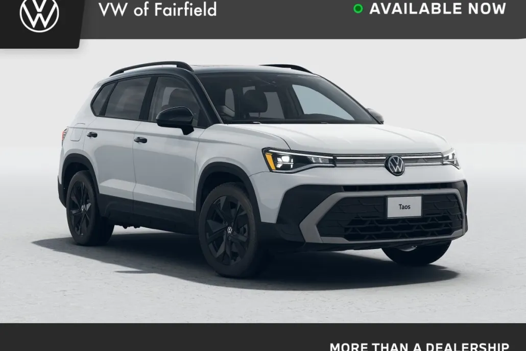 2025 Volkswagen Taos SE photo 1
