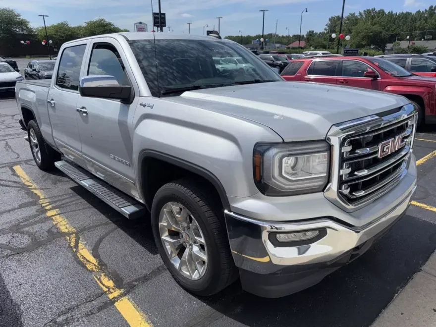 2016 Gmc Sierra 1500 SLT photo 1