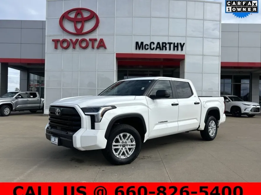 2024 Toyota Tundra SR5 photo 1