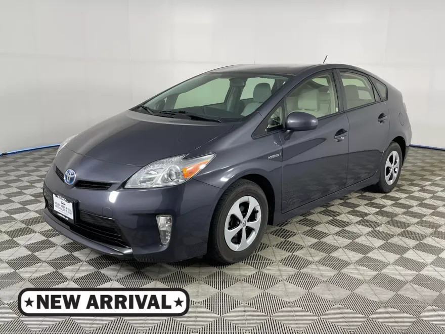 2015 Toyota Prius Persona Series photo 1