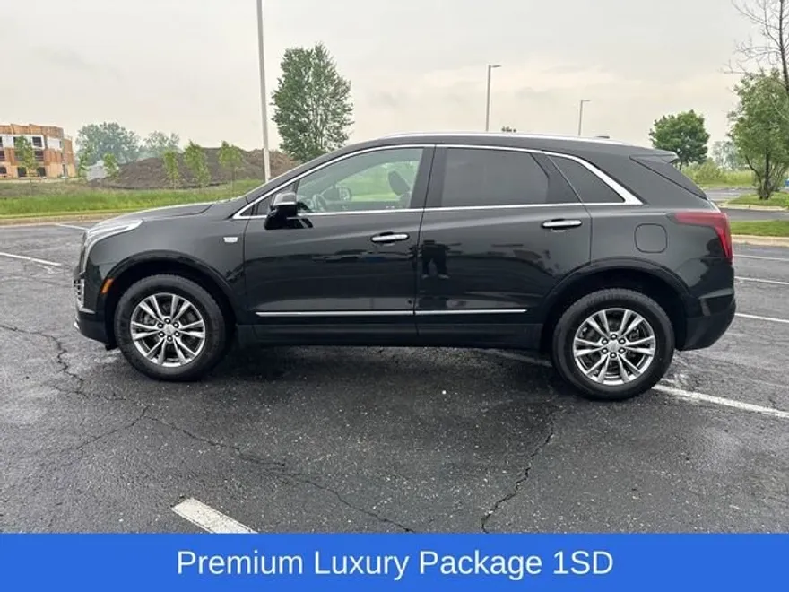 2022 Cadillac XT5 Premium Luxury photo 1