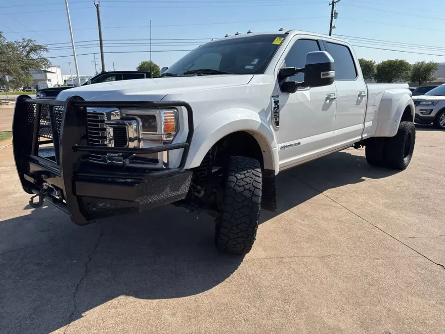 2022 Ford F-450 photo 1