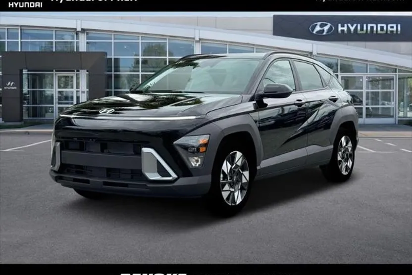 2025 Hyundai Kona SEL photo 1