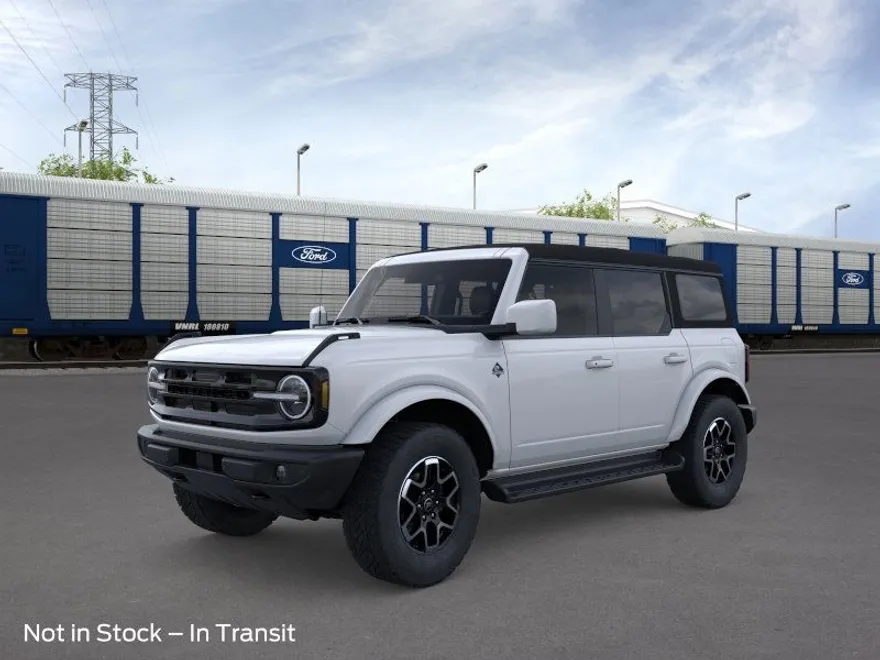 2025 Ford Bronco Outer Banks photo 1