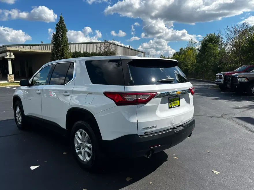 2020 Chevrolet Traverse 1LS photo 1