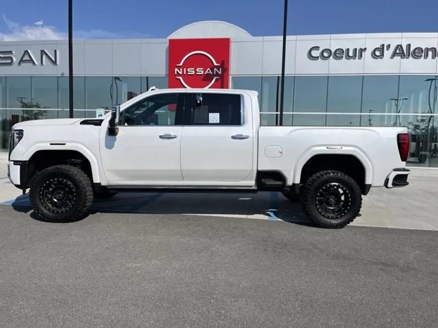 2024 Gmc Sierra HD Denali Ultimate photo 1