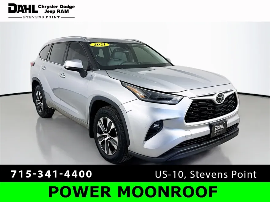 2021 Toyota Highlander XLE photo 1